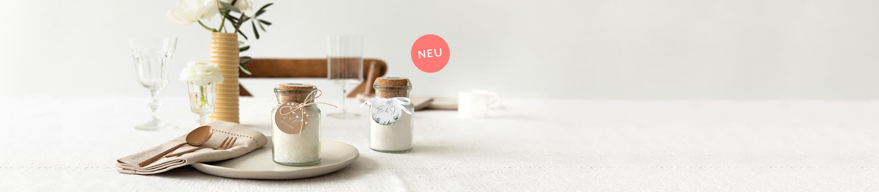 Salzglaeser mit Geschenkanhänger