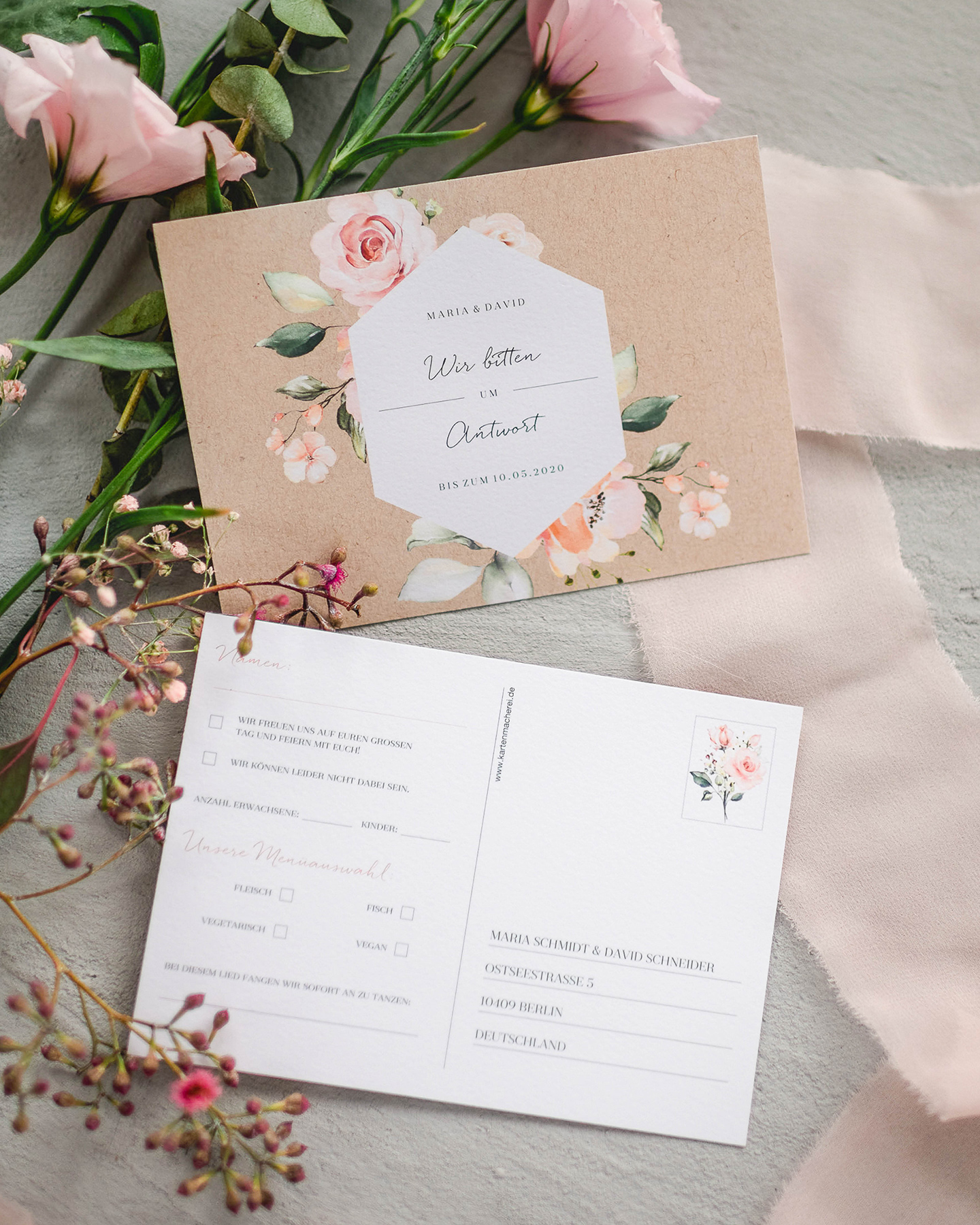 Antwortkarten zur Hochzeit im floralen Design
